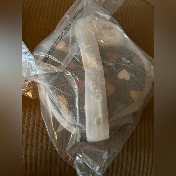 Coach Heart Crossbody In Signature Canvas With Heart Print nwt - Picture 6 of 6